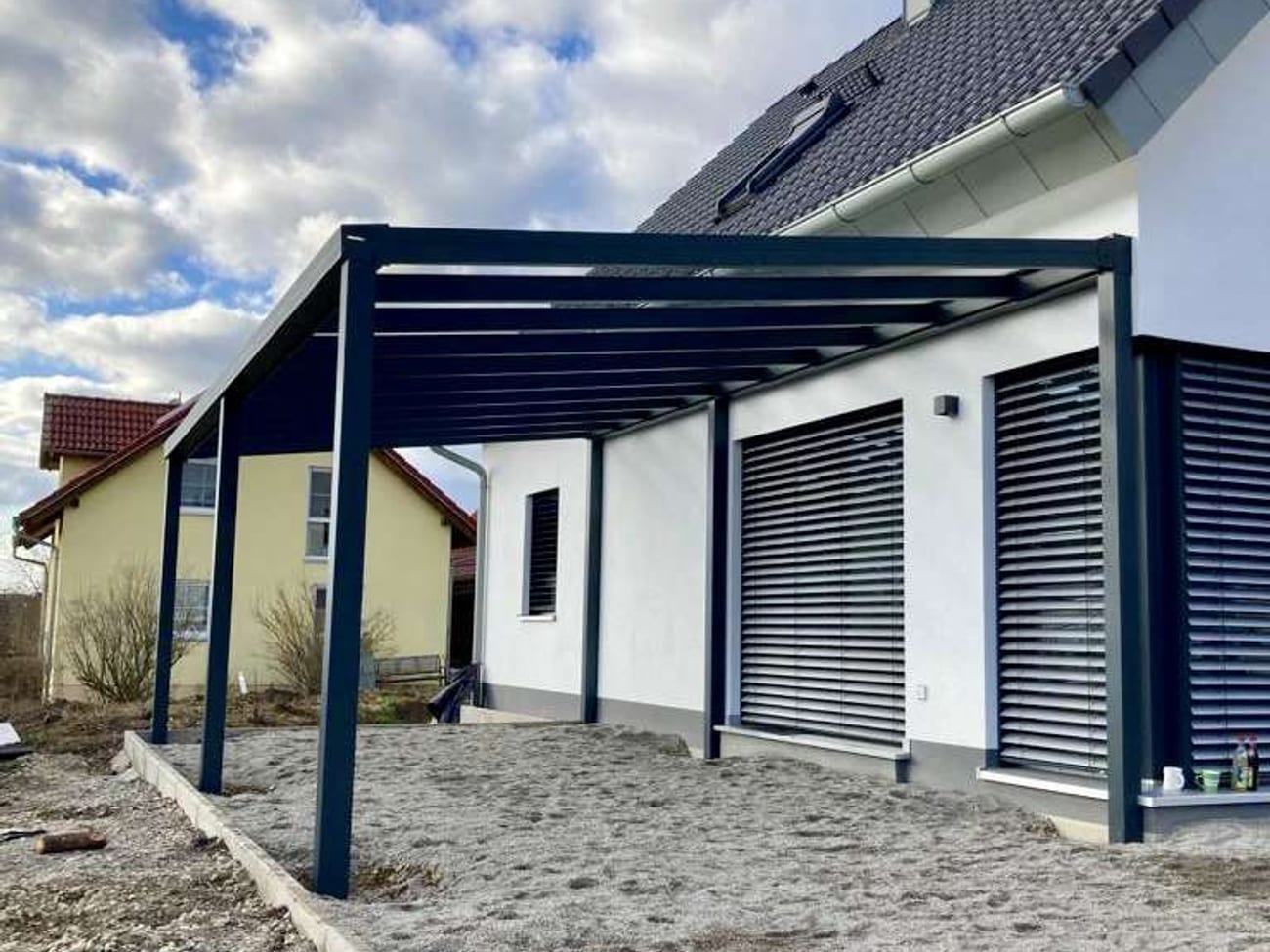 Aluminium-Terrassenüberdachung nach Maß von Antonov Outdoor