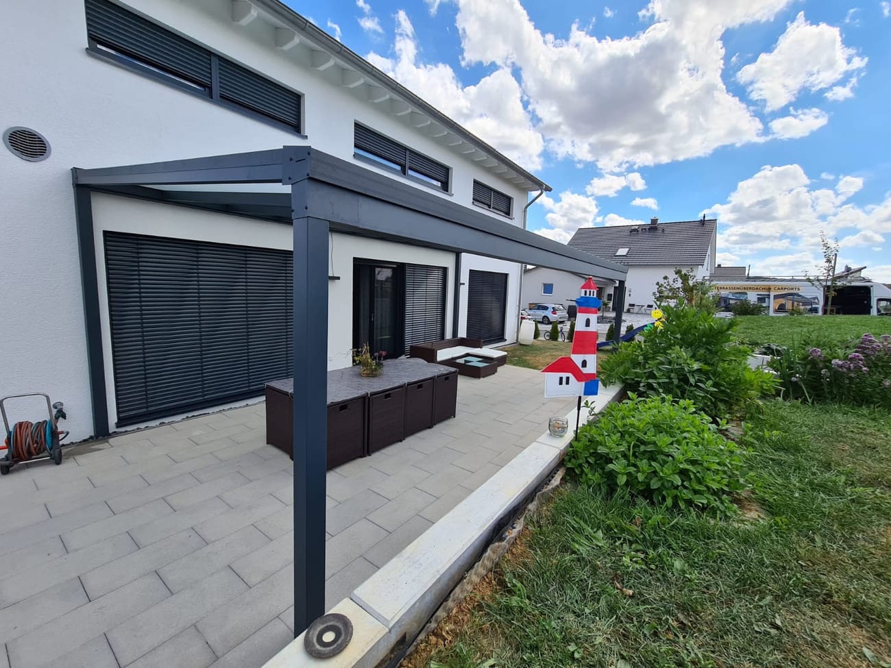 Aluminium-Terrassenüberdachung Beispiel 4